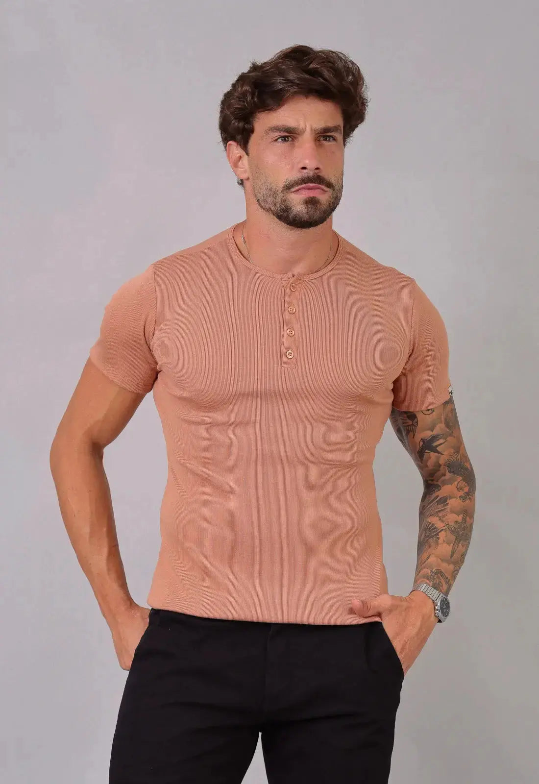 Camiseta Henley Canelada Bege